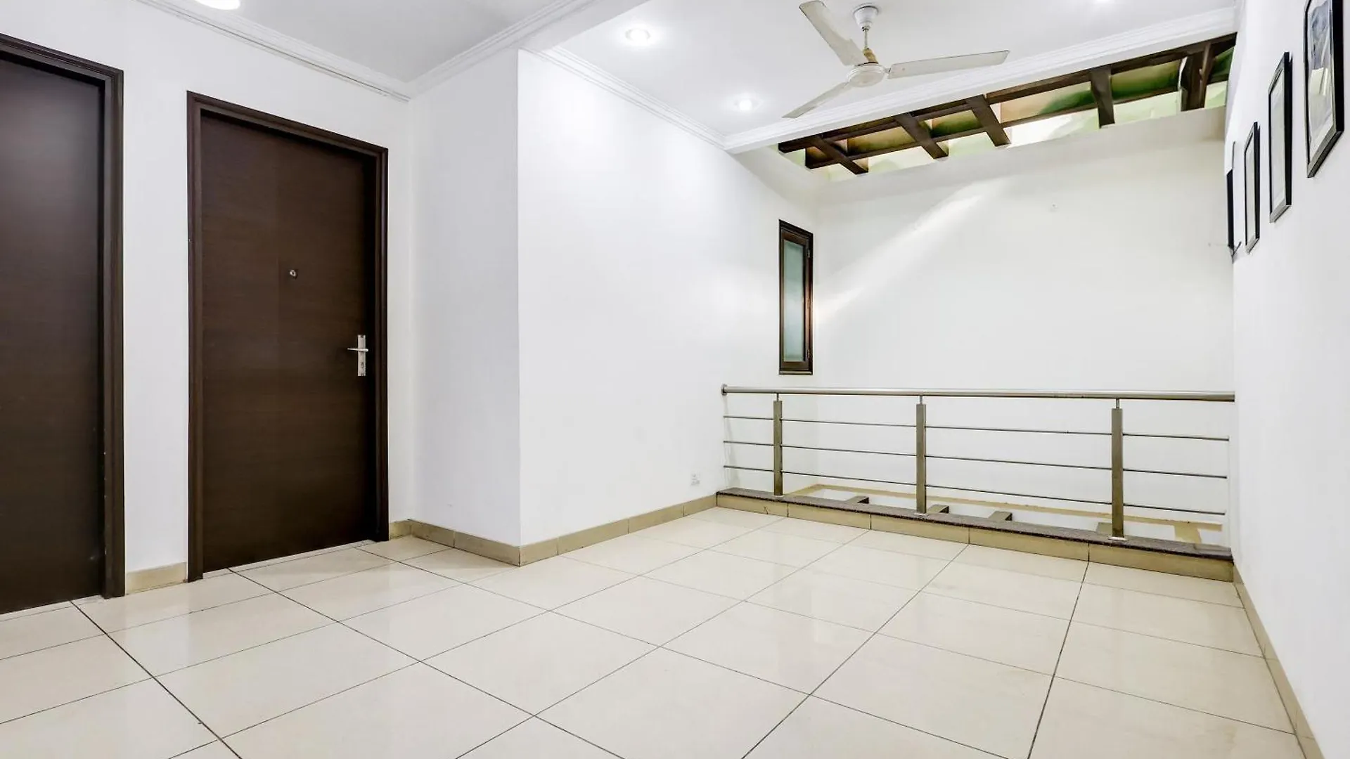 Отель Collection O Tipsyy Inn & Suites 020 Гургаон